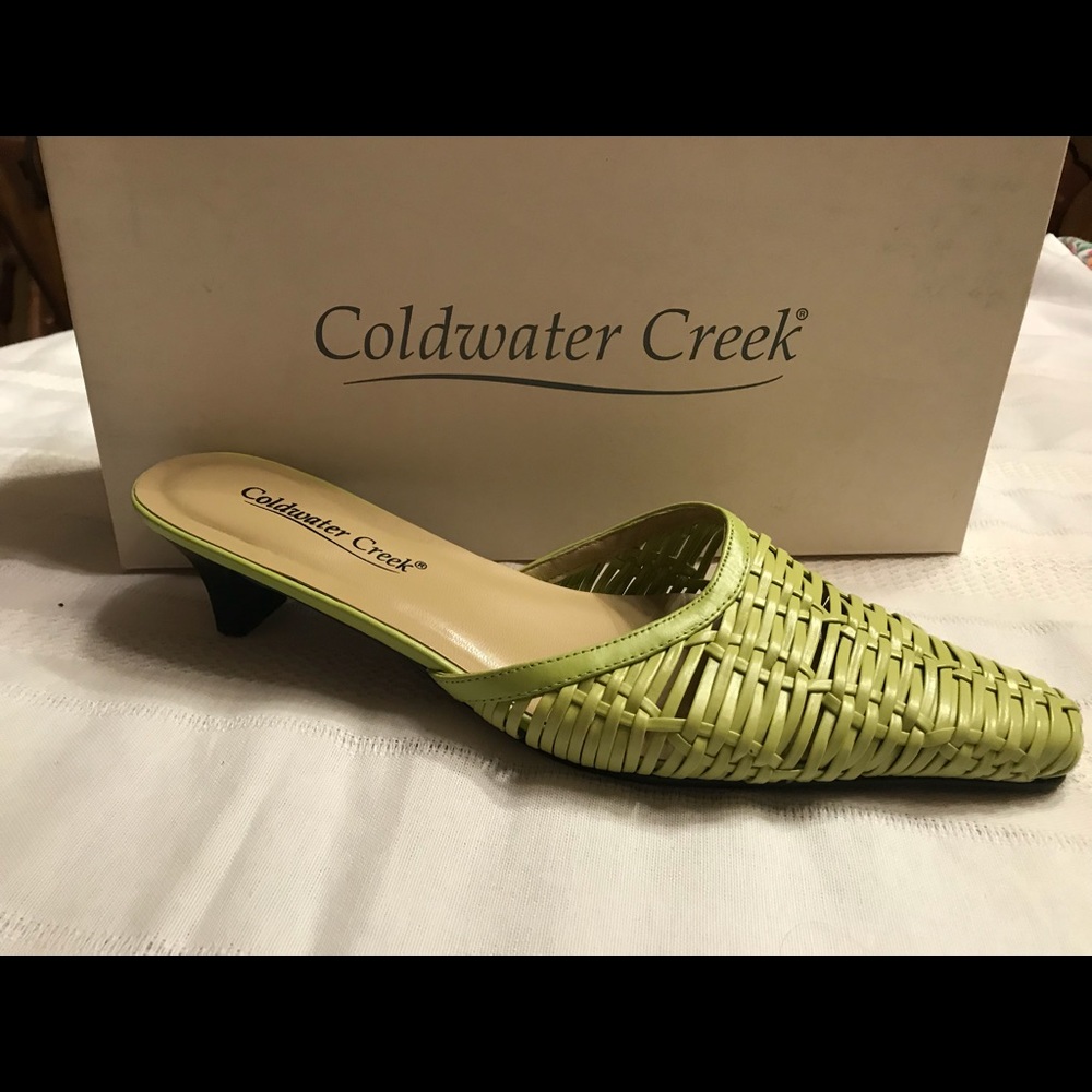 Coldwater Creek woven lime green slide
